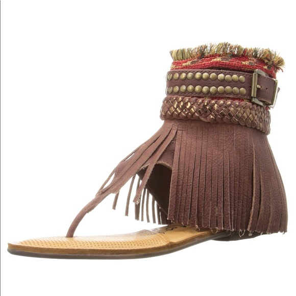 Tan Boho Chic Fringe Leather Sandal - Picture 2 of 6